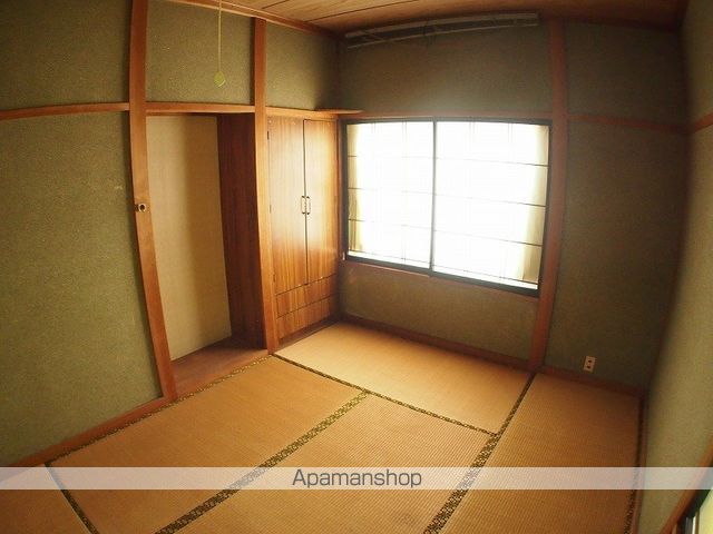 町四区貸家の内装写真