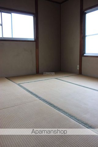 太陽樹裏井上貸家の内装写真