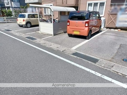 フレグランスパストラル[2LDK/58.6m2]の駐車場