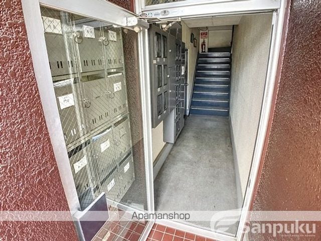 アルフォンソの玄関写真