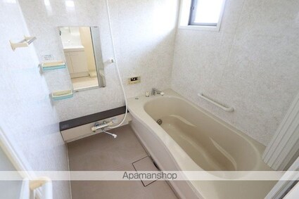 リベルタ　スクエア　Ａ棟[2LDK/58.81m2]のバス