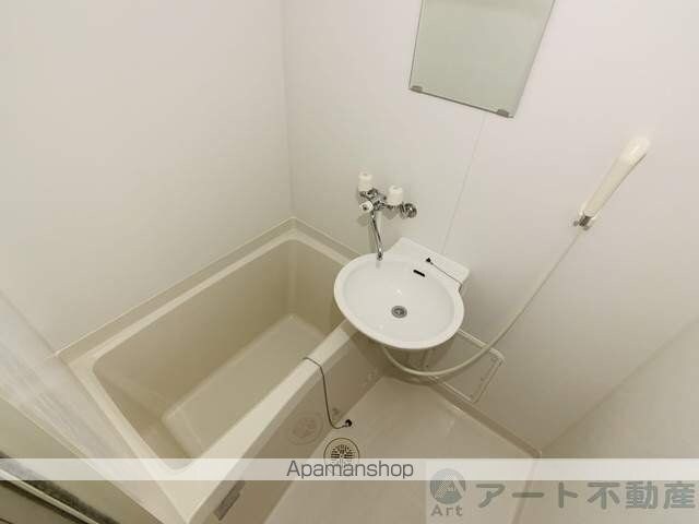 レオパレスメルベーユ　ノール[1K/28.02m2]のバス
