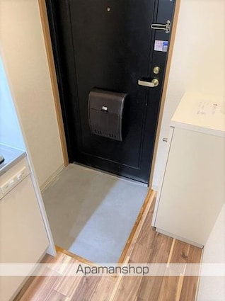 オリンピア塩上[1K/21.5m2]の玄関