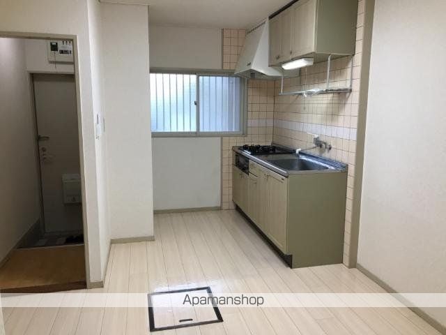 メゾンクレストールの内装写真