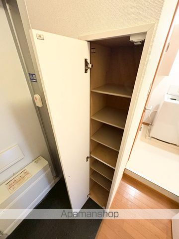 レオパレス花山手の内装写真
