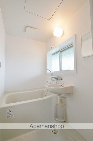 岩倉マンションの内装写真