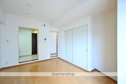 東京都新宿区西落合３丁目[1R/25.35m2]のリビング・居間1