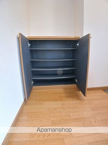 プラティークAの内装写真