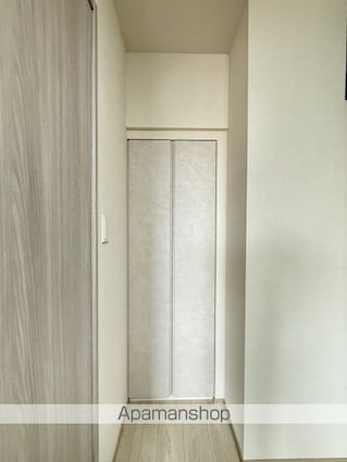 ラグゼナ八王子寺町[1LDK/52.54m2]の収納