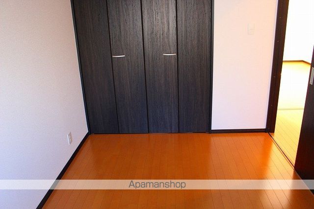 ヒルズ西伊敷B棟の内装写真