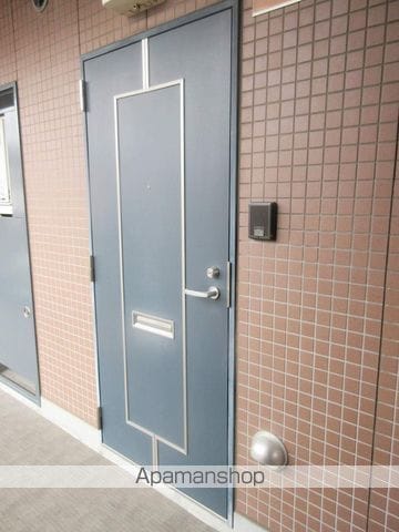 センチュリーハイツ国母の玄関写真