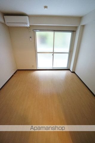 本町8番館の内装写真