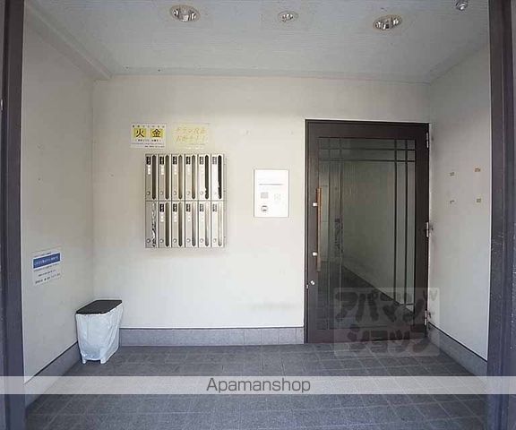 ペルルアール衣笠の外観写真