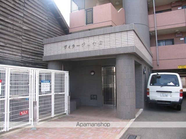 ヴィラージュ今宿の玄関写真