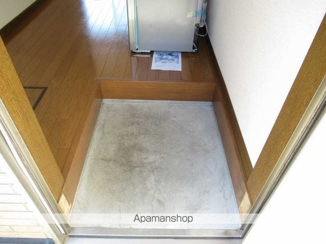 いわて銀河鉄道 滝沢駅 徒歩4分 2階建 築28年の内装写真