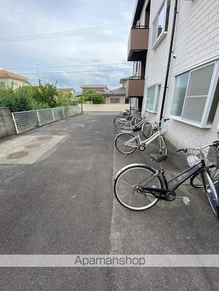 ワルツハイム[2LDK/47m2]の共用部3