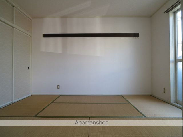 ハイツ新町3号棟の内装写真