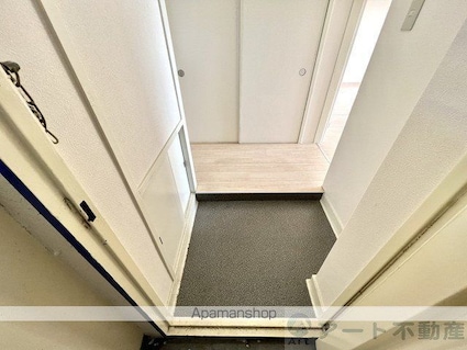 アルト堀江　４号棟[1LDK/38.16m2]の玄関