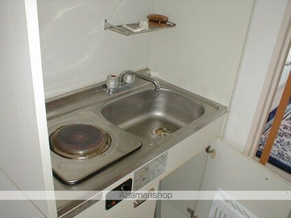 信和第二マンション[1K/16m2]のキッチン