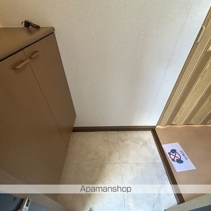 フォレストパークＡ・Ｂ[2LDK/53.68m2]の玄関