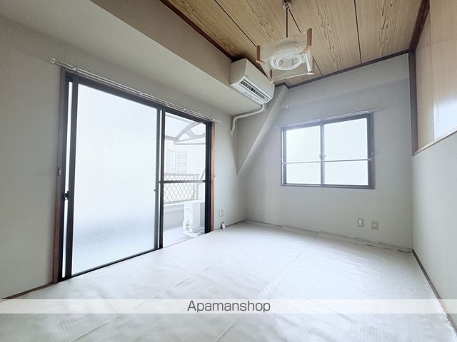 土居ビルの内装写真