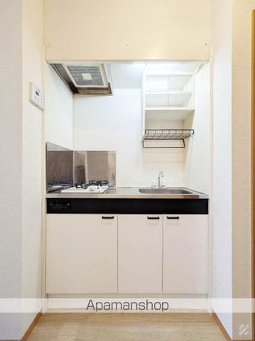 ジュネス西新井 I・IIの内装写真