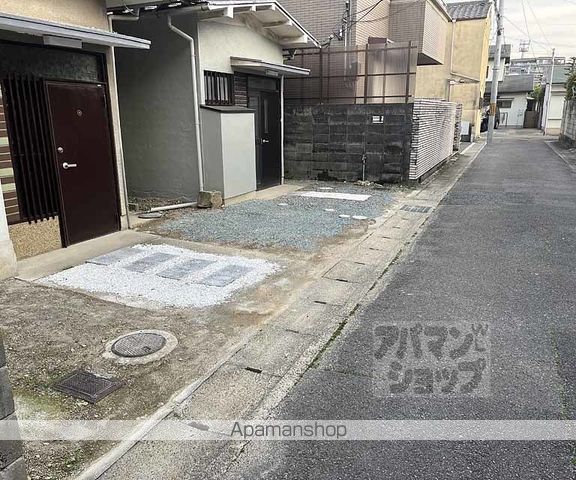 桂上豆田町貸家の外観写真