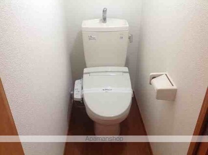 東京都世田谷区下馬３丁目[1K/18.7m2]のトイレ