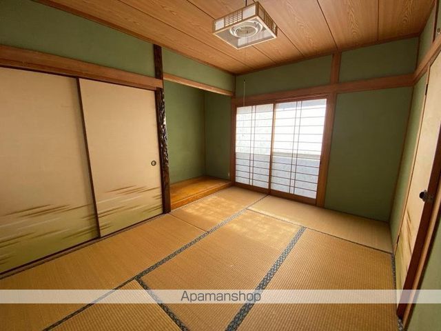 赤松川島東町借家の内装写真
