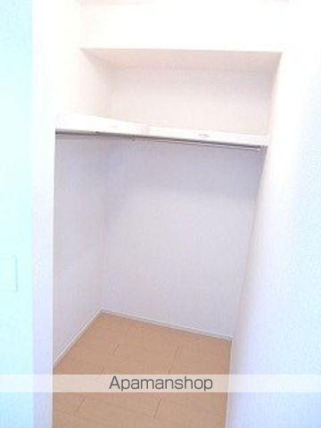 プリメーラIIの内装写真