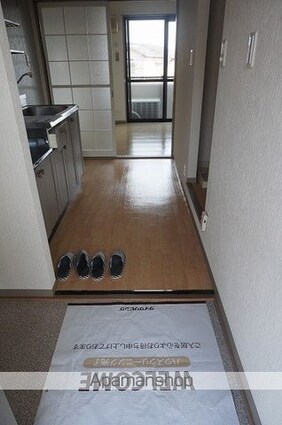 グランシャリオ[1K/23.41m2]の玄関