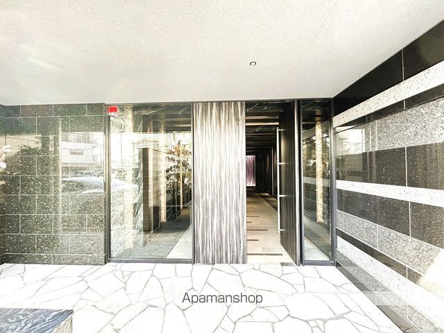 LASANTE観音本町の玄関写真