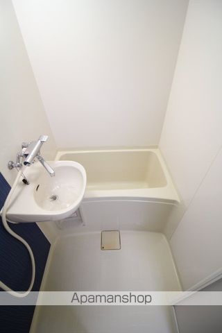 アイボリーハイツ C棟の内装写真