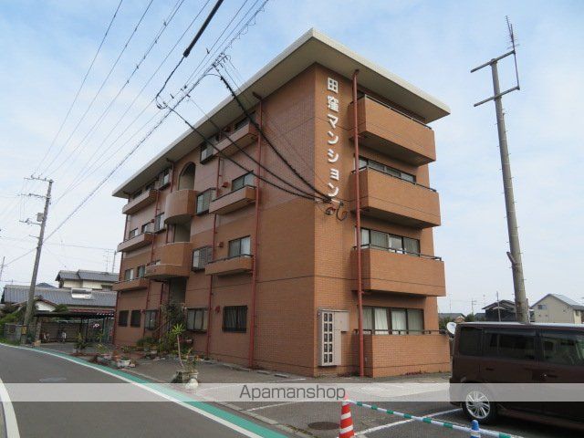 田窪マンションの外観写真