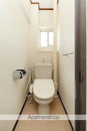 ヴィラ・アンソレイエ牟礼Ⅱ[3DK/58.46m2]のトイレ