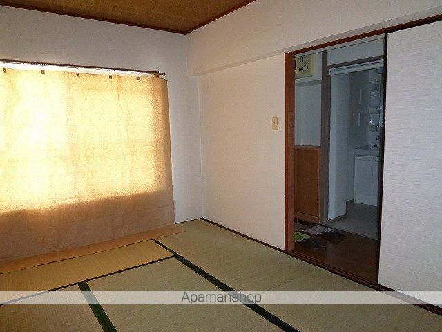 マンションフラワーの内装写真