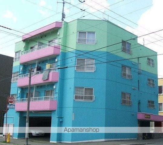 ローヤルハイツ本通3Nの外観写真