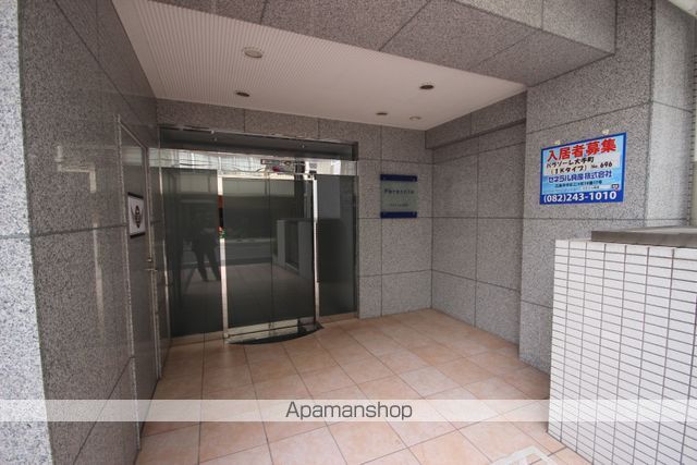 パラソーレ大手町の玄関写真