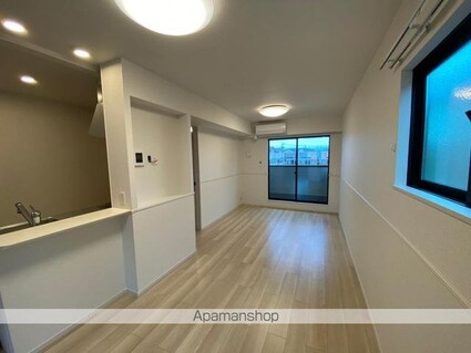 香川県高松市上天神町[2LDK/59.55m2]のリビング・居間