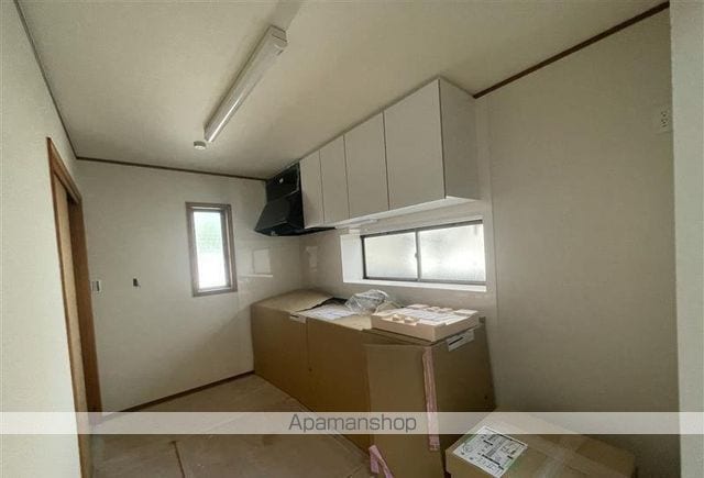 高徳線 昭和町駅 徒歩7分 2階建 築36年の内装写真