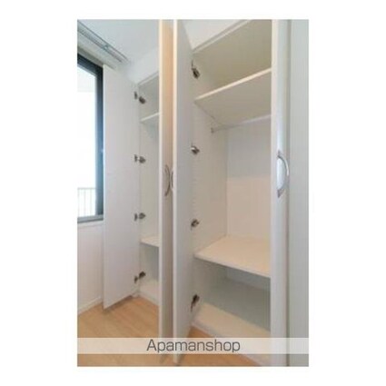 ヴェルデュール高田馬場[2LDK/56.56m2]の収納