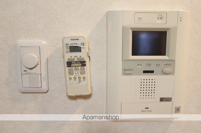 ルシファーIIの内装写真