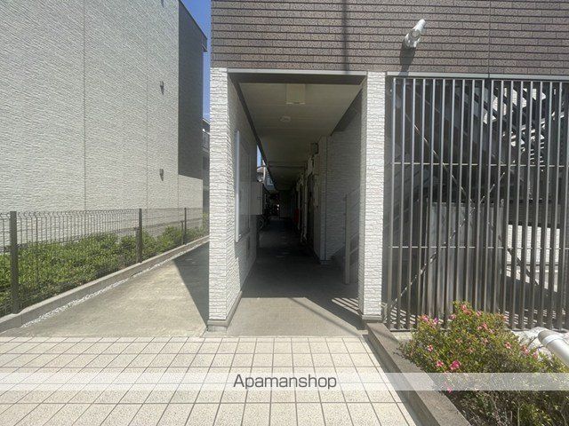 クレイノコンフォールの玄関写真