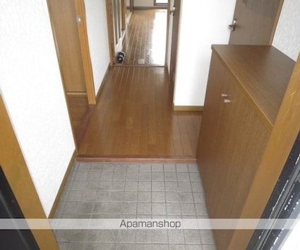 小坂マンション[3LDK/70.23m2]の玄関