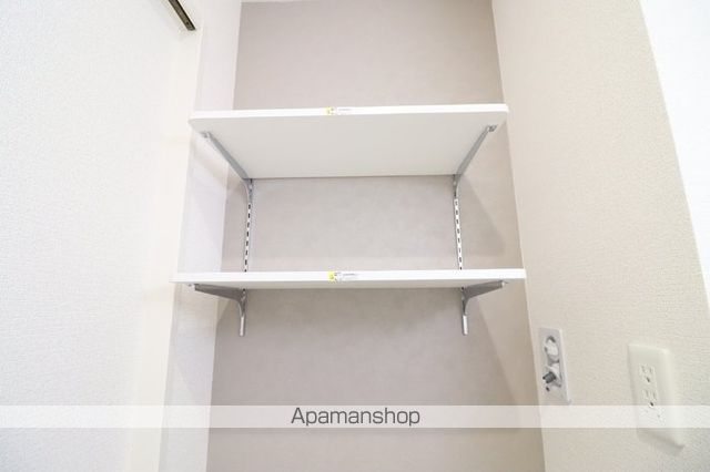 アザレア Cの内装写真