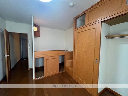 レオパレスＶｉｖｌｅ．Ｋ[1K/23.18m2]のリビング・居間3