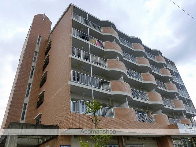マンションビスタリカの外観写真