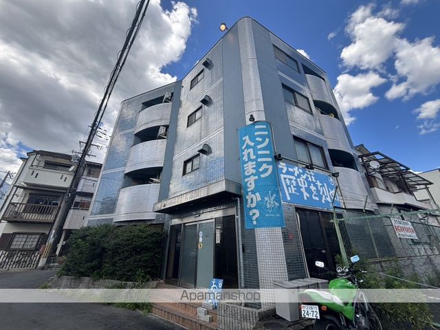 コスモ八坂ハイツの外観写真