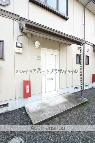 メゾネット三番館の内装写真