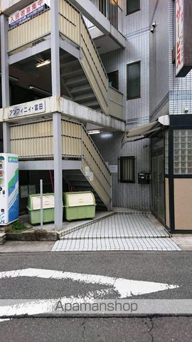 アンフィニィ富田の玄関写真